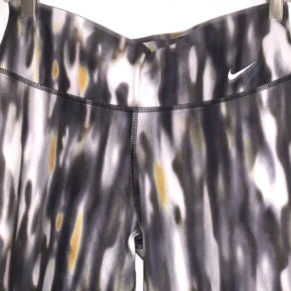 Nike Dri-Fit Legend Pant Cropped Workout Leggings Medium - Picture 4 of 8